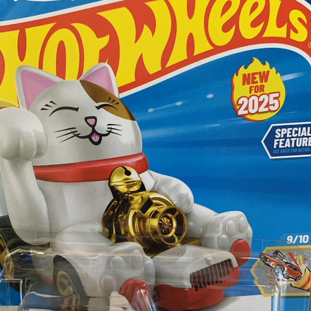 Feline Lucky Toy Cat Car White Maneki-Neko White Kitty Hot Wheels Hotwheels 🆕